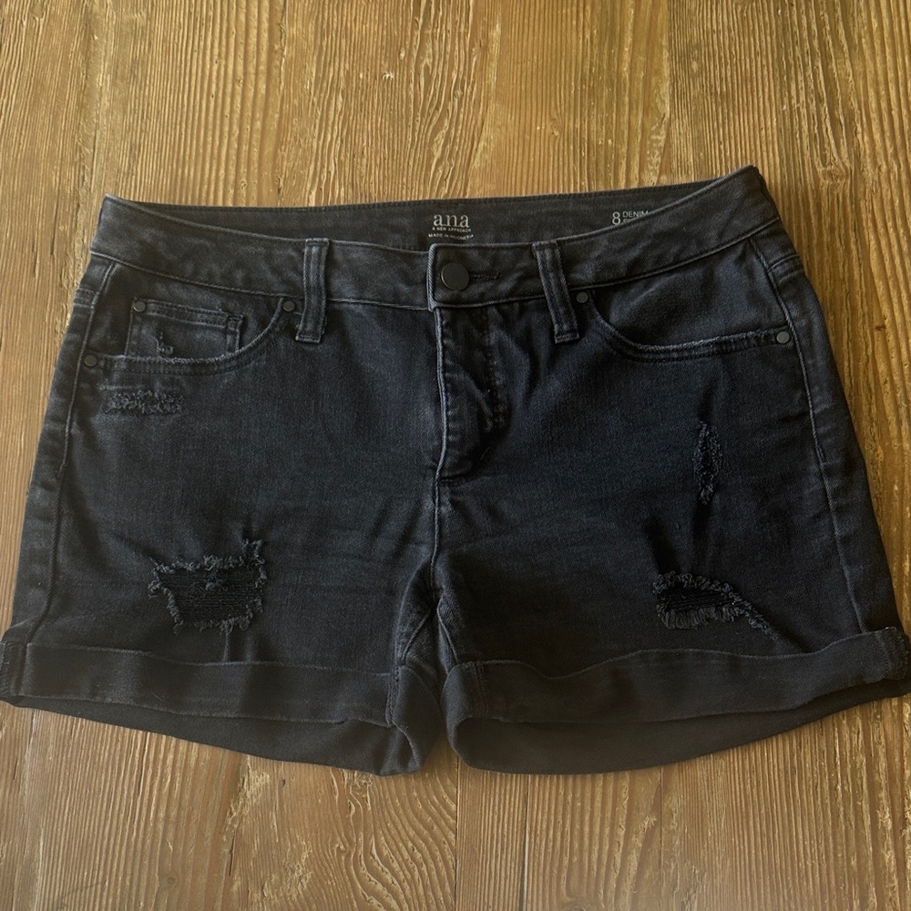 a.n.a Women's stretch Distressed Black Jean Shorts